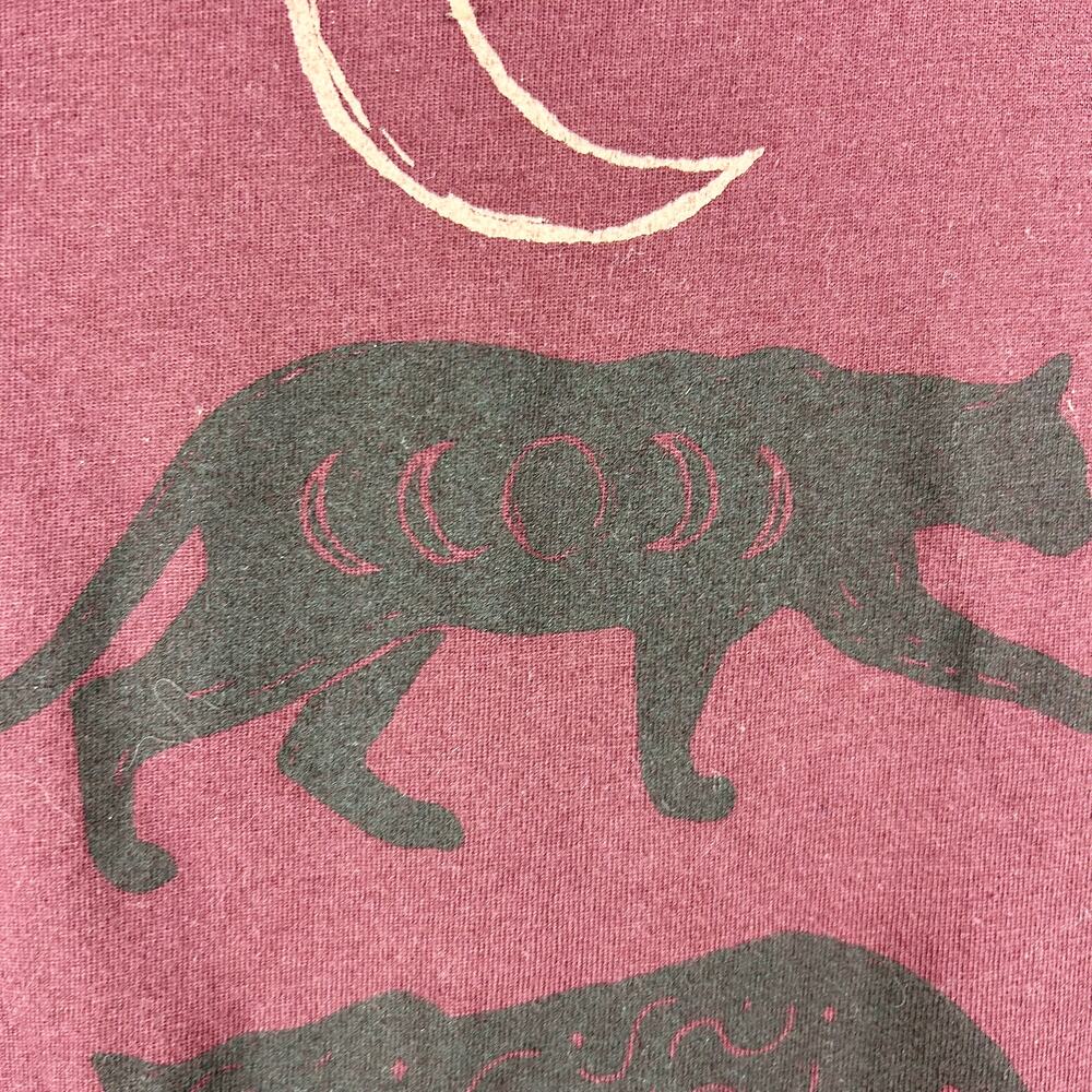 Maroon Cat & Moon Phase Graphic Tee – Witchy Boho Aesthetic, Size 0X - Picture 6 of 6